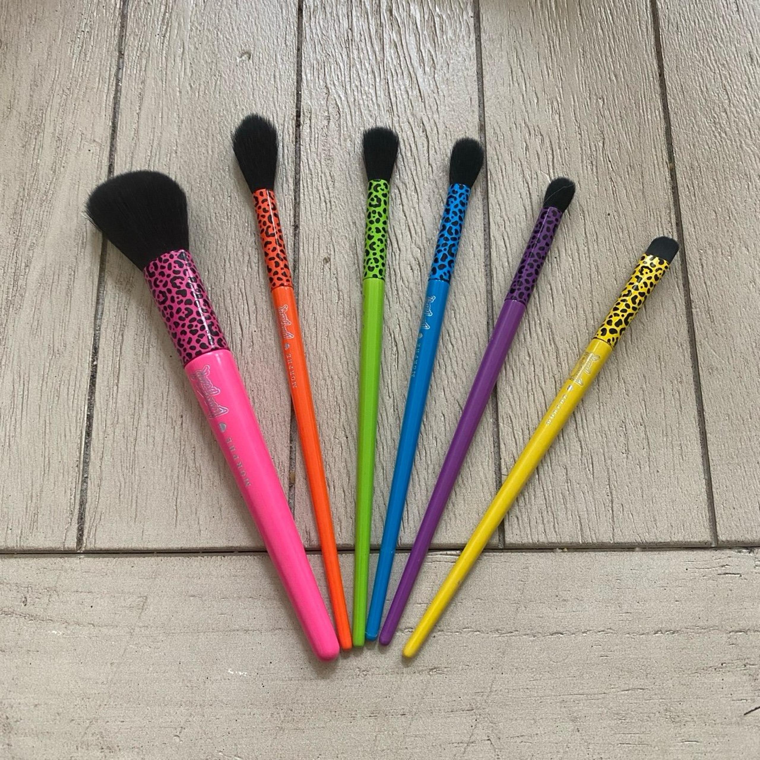 Morphe x Lisa Frank Blend Bright Face & Eye Brush Set
