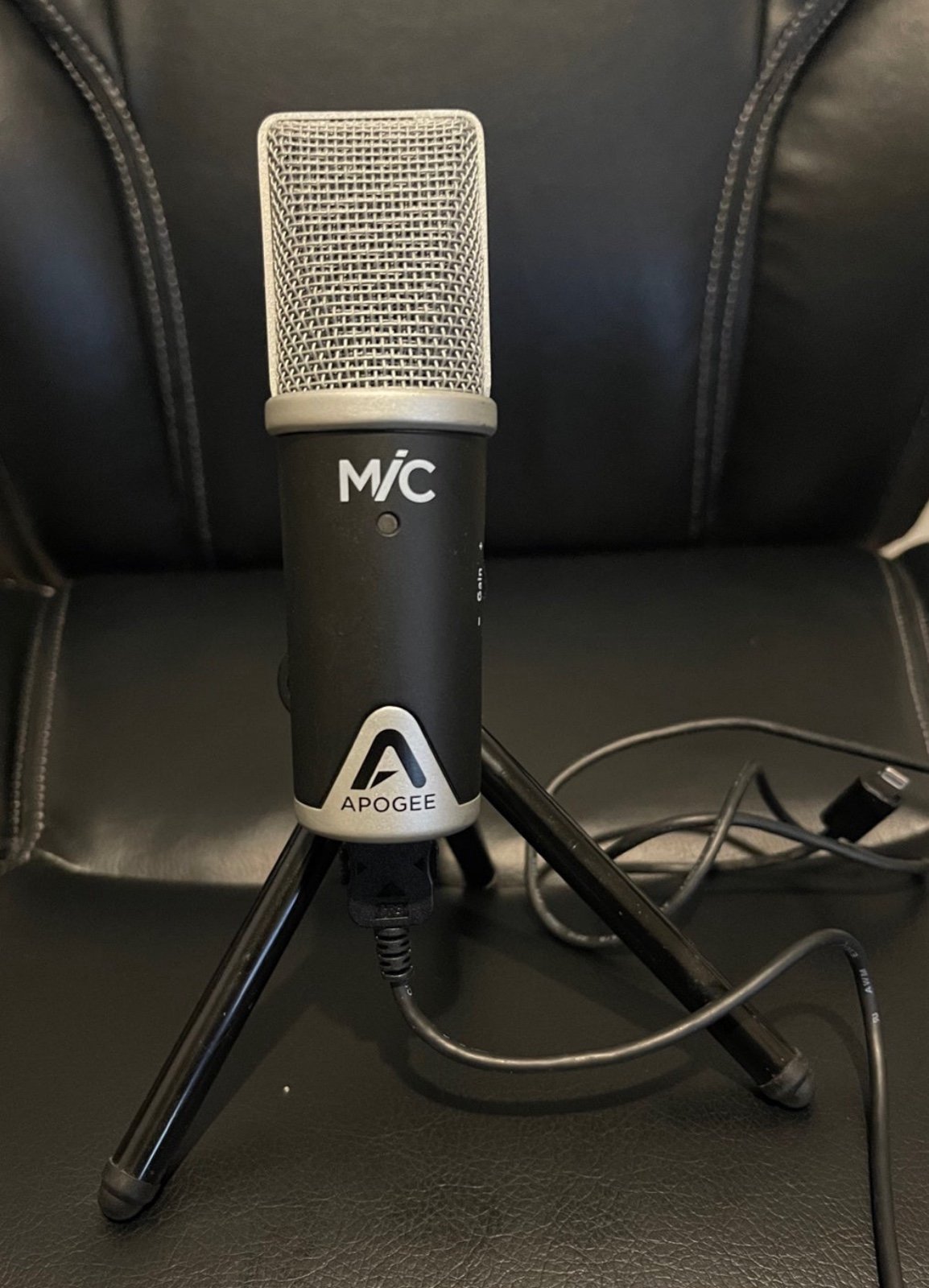 Microphone