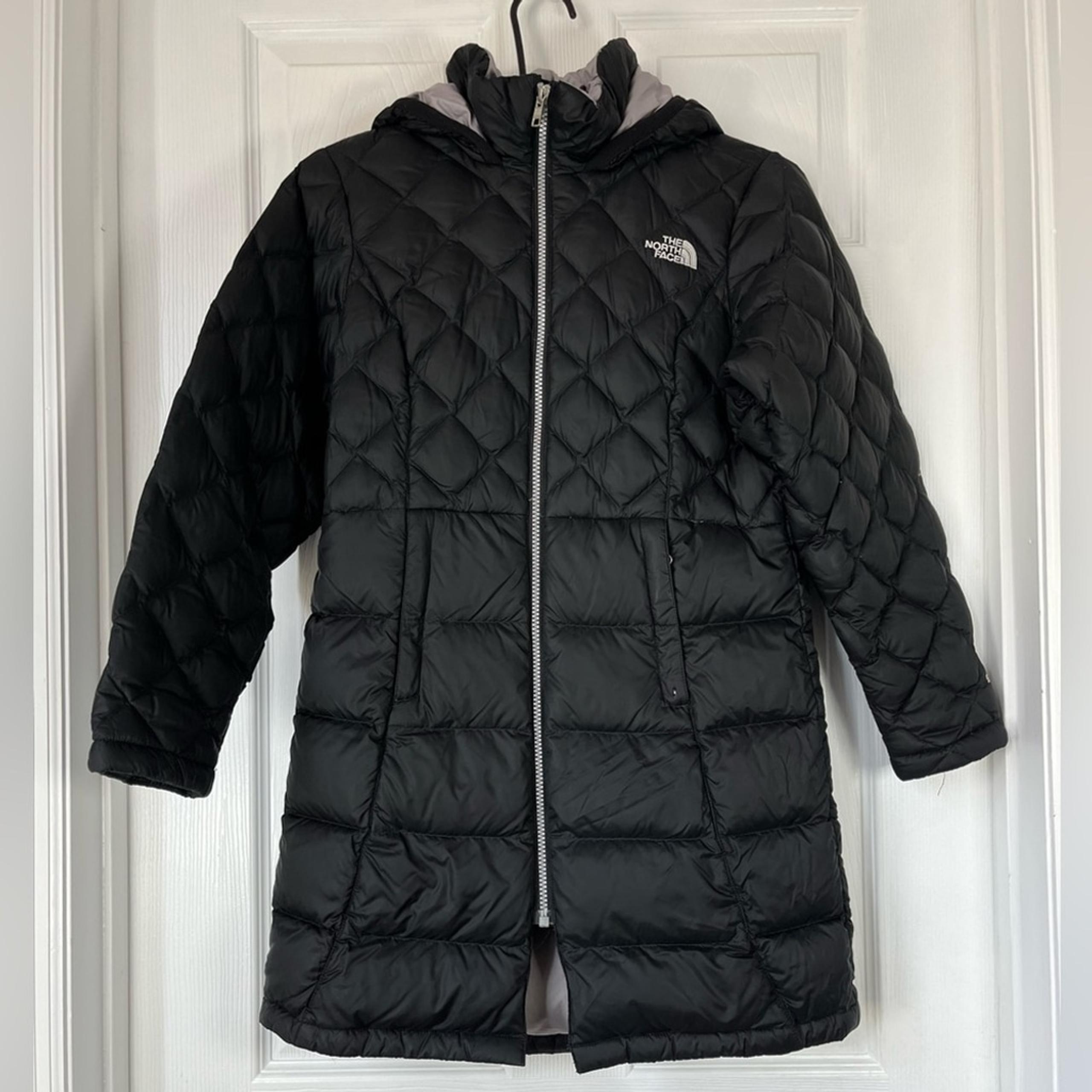 The North Face girls 550 down quilted puffer jacket coat size M