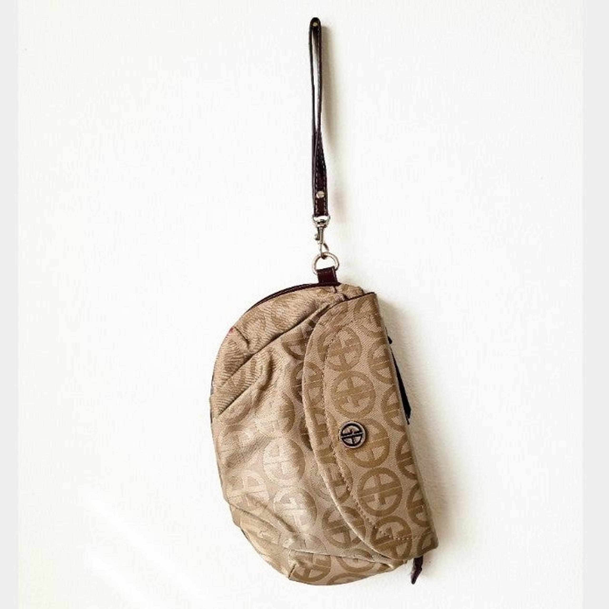 NWOT Vintage Gianni Bini Wristlet Purse