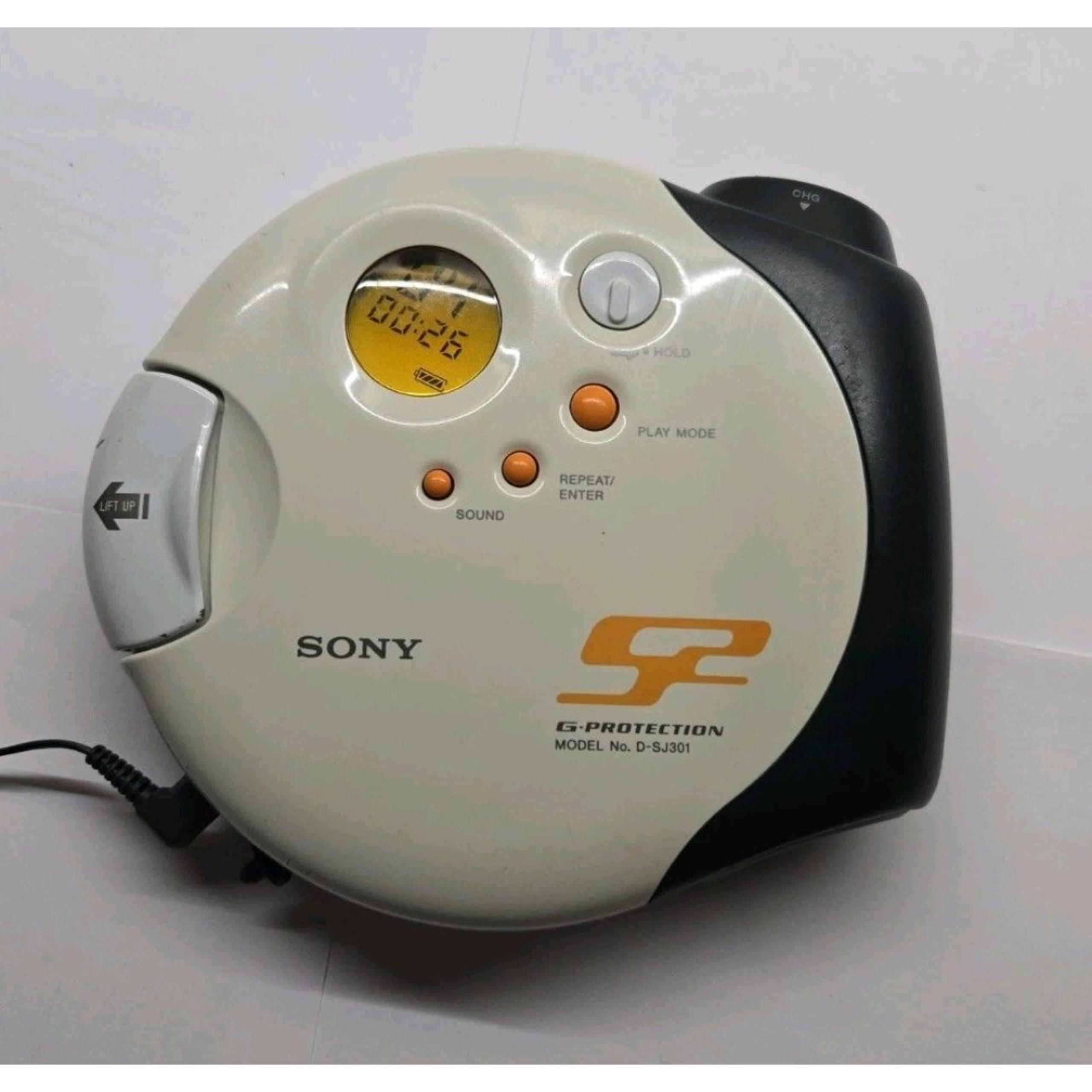 Sony Walkman Portable CD Player Headphones Model D-SJ301 S2 G-Protection Works!