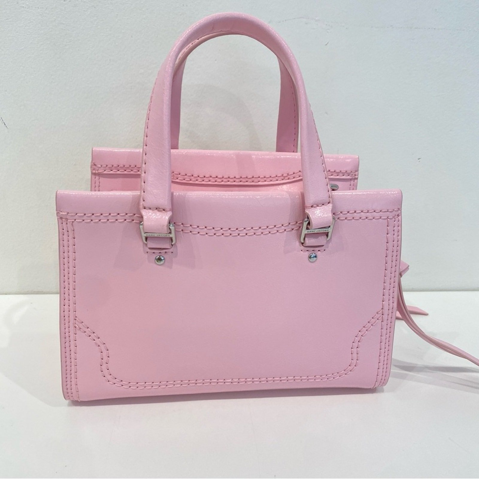 ショルダーバッグ・ポシェット MARC JACOBS 4P4HSC010H01 Satchel MARC JACOBS 4P4HSC010H01 Small Crinkle Cruiser Satchel