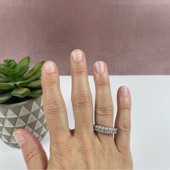 Judith Ripka Diamonique Diamond 925 Silver CZ Cubic Zirconia Band Ring Jewelry
