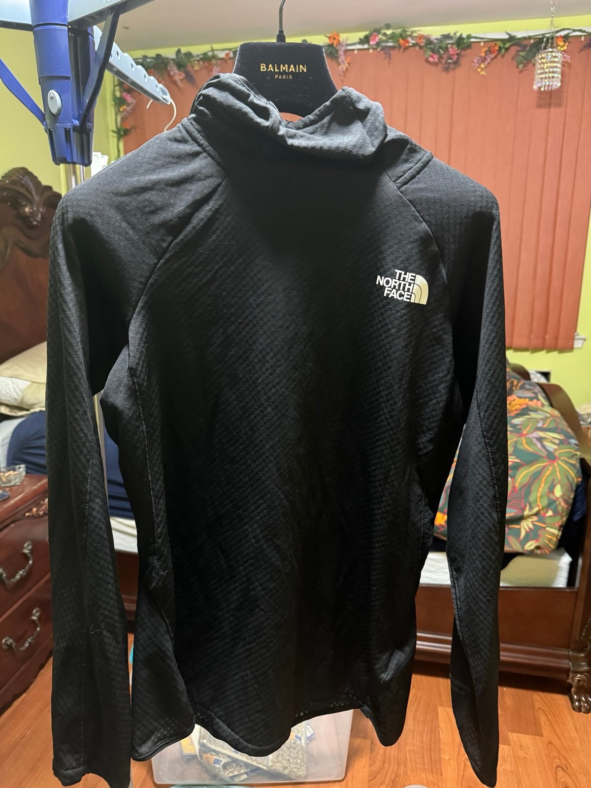 The North Face Women's Adventure Sun Hoodie S