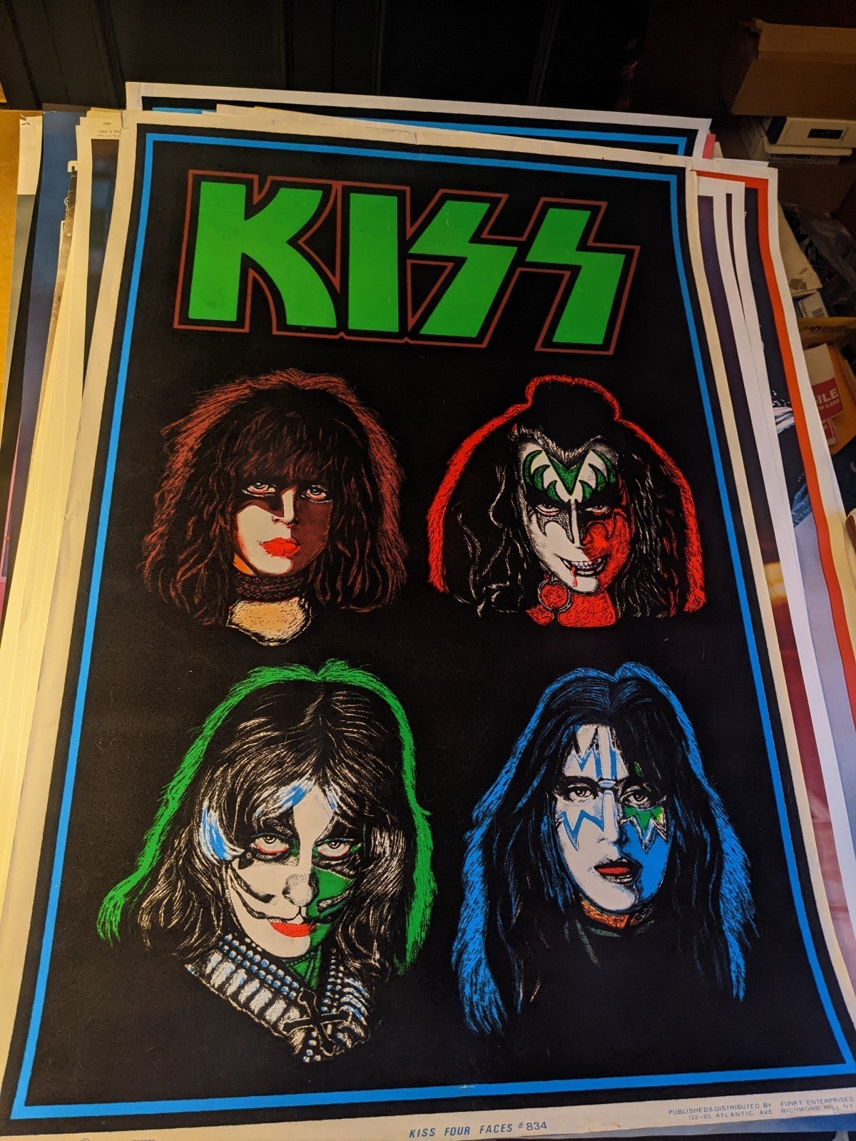 KISS FLOCKED BLACKLIGHT FOUR FACES 1992 POSTER! OFFICIAL KISS CO. HTF!!!