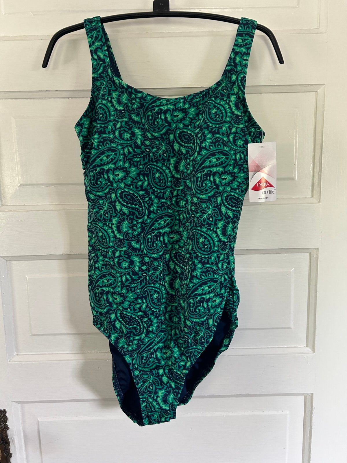 New With Tags! Lands' End Green/Blue One Piece Swimsuit Sleek Design. Size 12