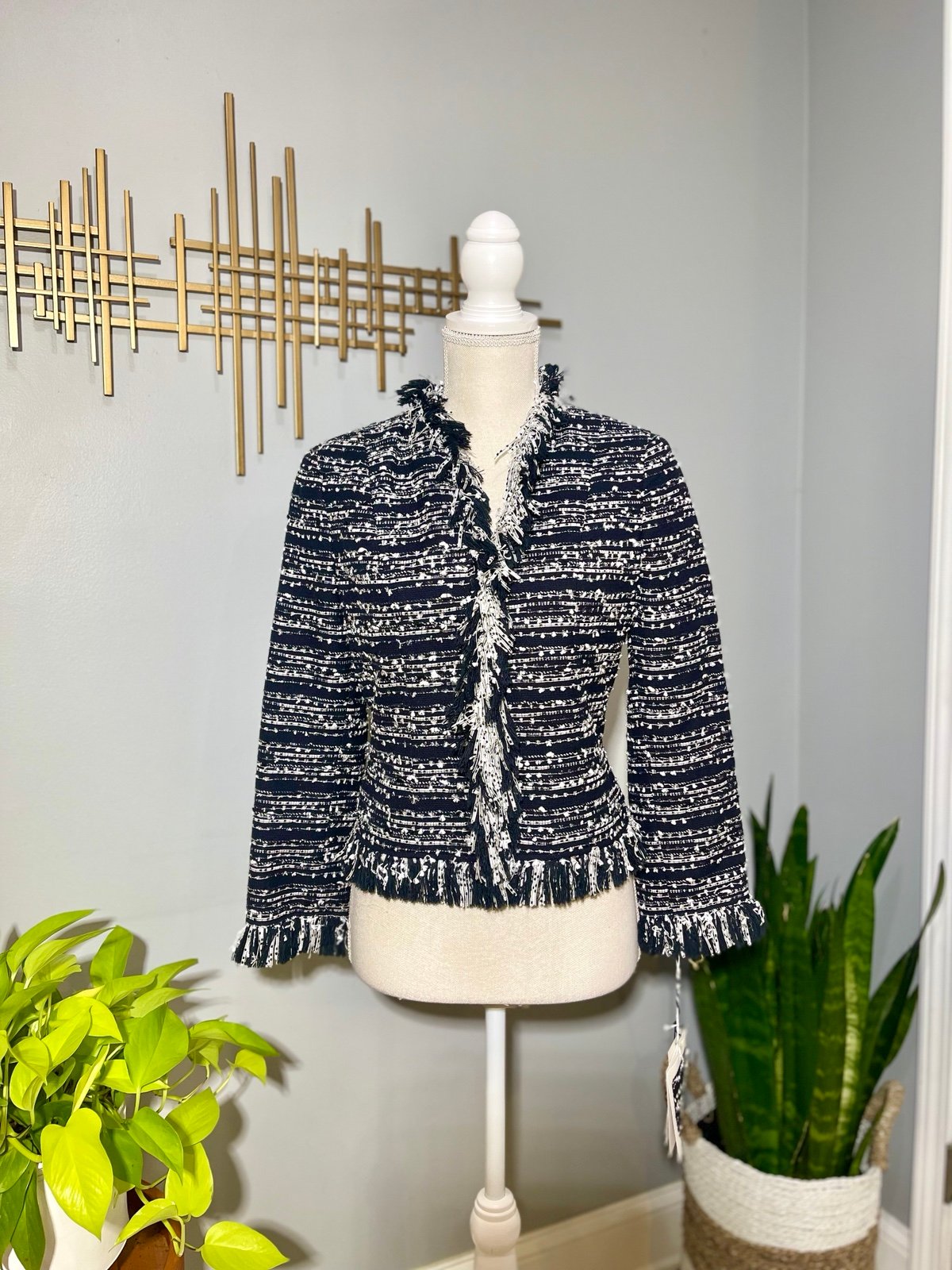 NWT Carlisle Tweed Blazer 4