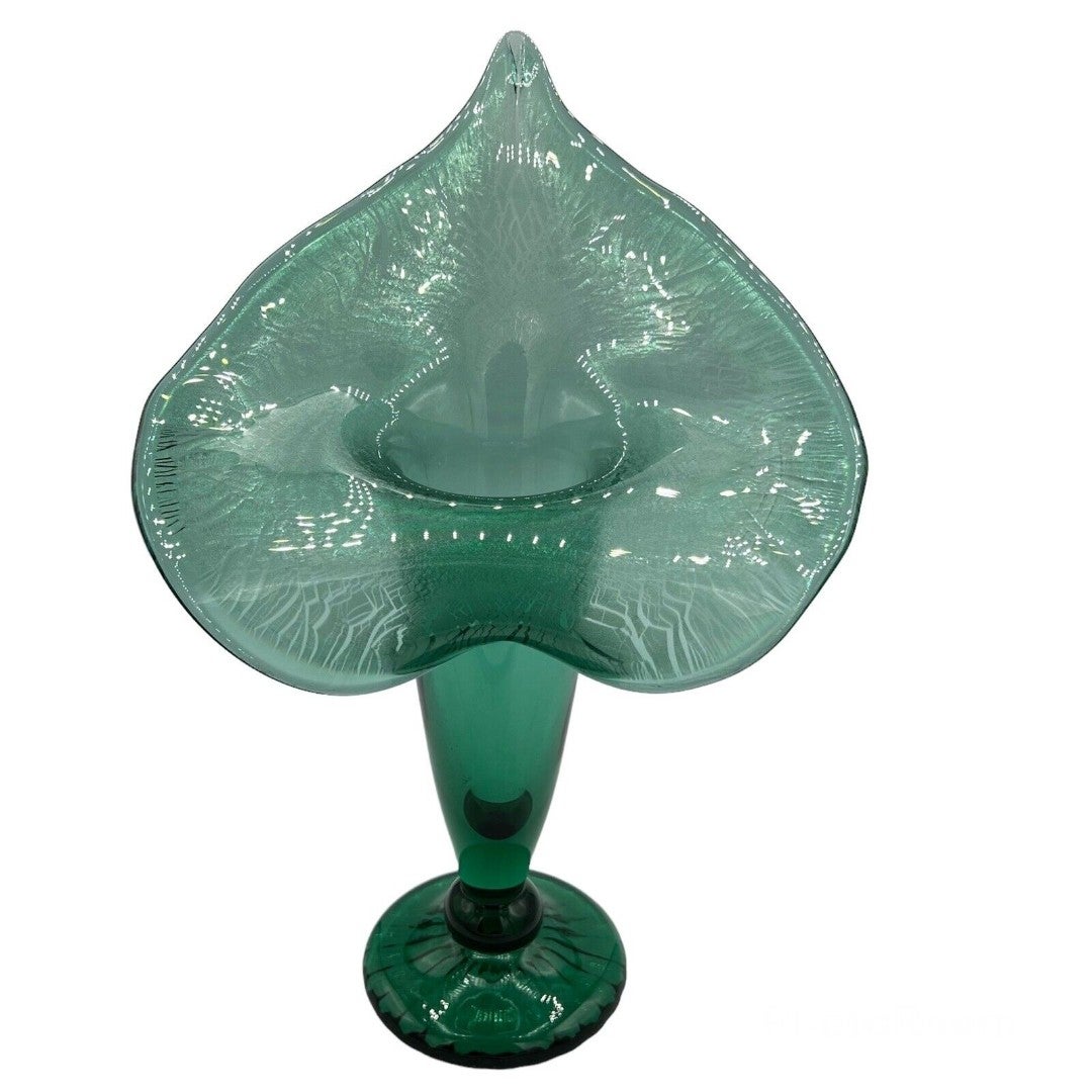 Jack in the Pulpit Vase Stretch Green-Iridescent 14 Tall Art Deco Signed Vintge