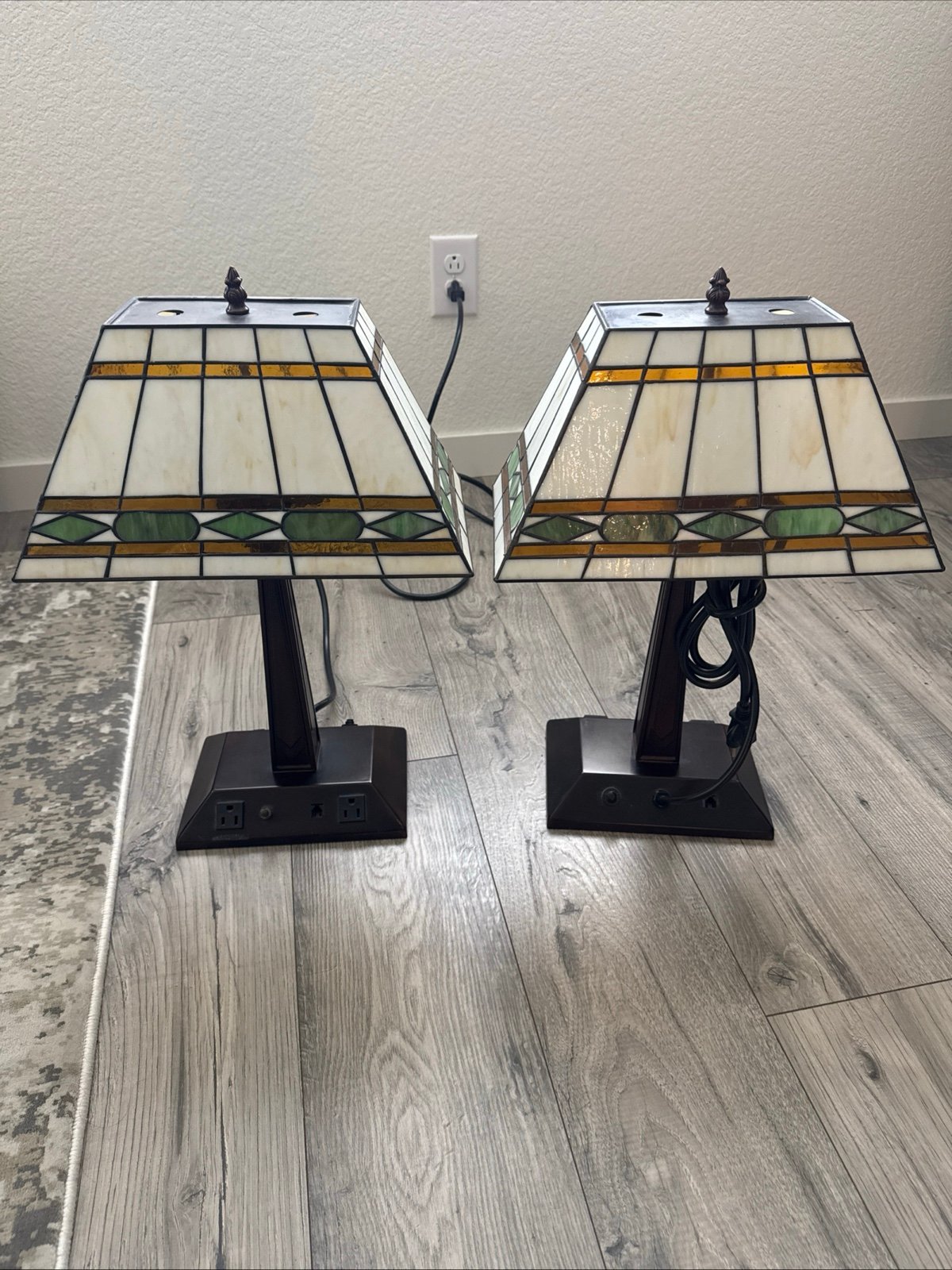 (2) Vintage Tiffany Style Leaded Stained Glass Lamp Mission Art Two Sockets 21”