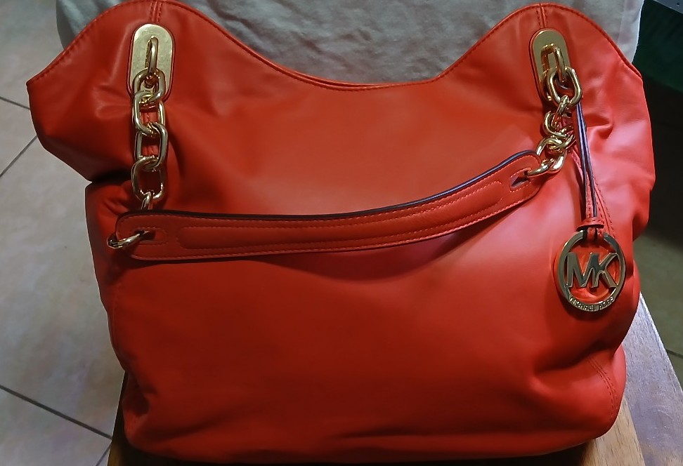 Michael Kors LG Bag