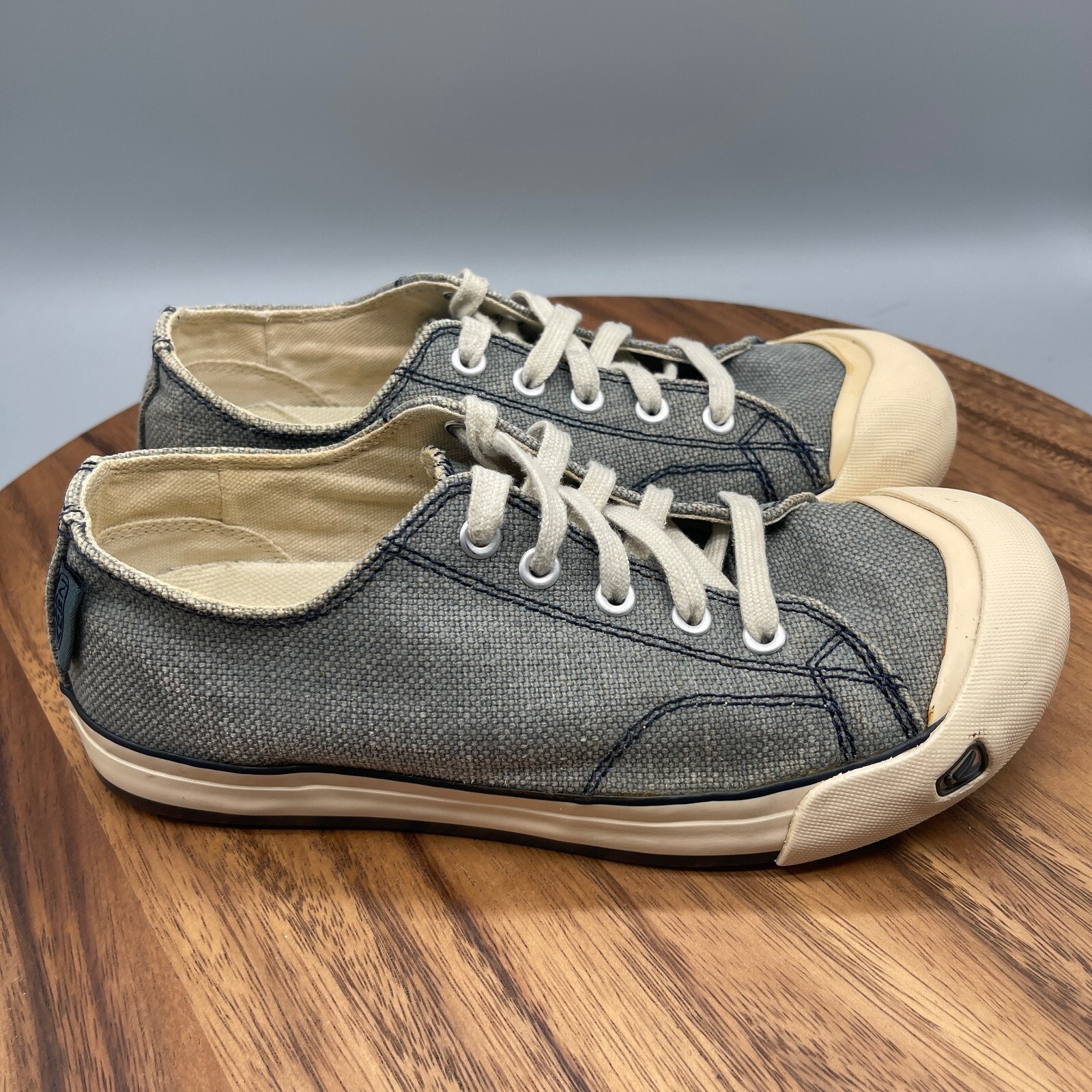 Keen Coronado Shoes Womens Size 8 Gray Walking Canvas Casual Lace Up Sneakers