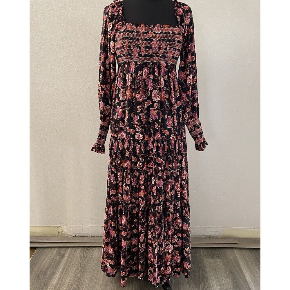 Free People XS Sweet Escape Black Floral Maxi Dress Smocked Boho Pockets LS