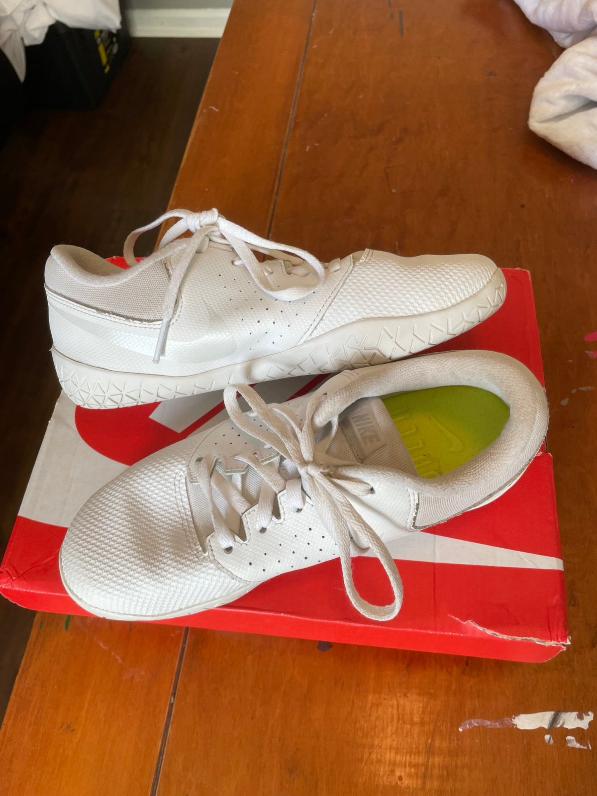 Nike Sideline IV cheer shoes