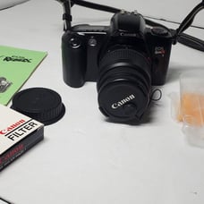 Canon EOS Rebel Xs 35mm Camera