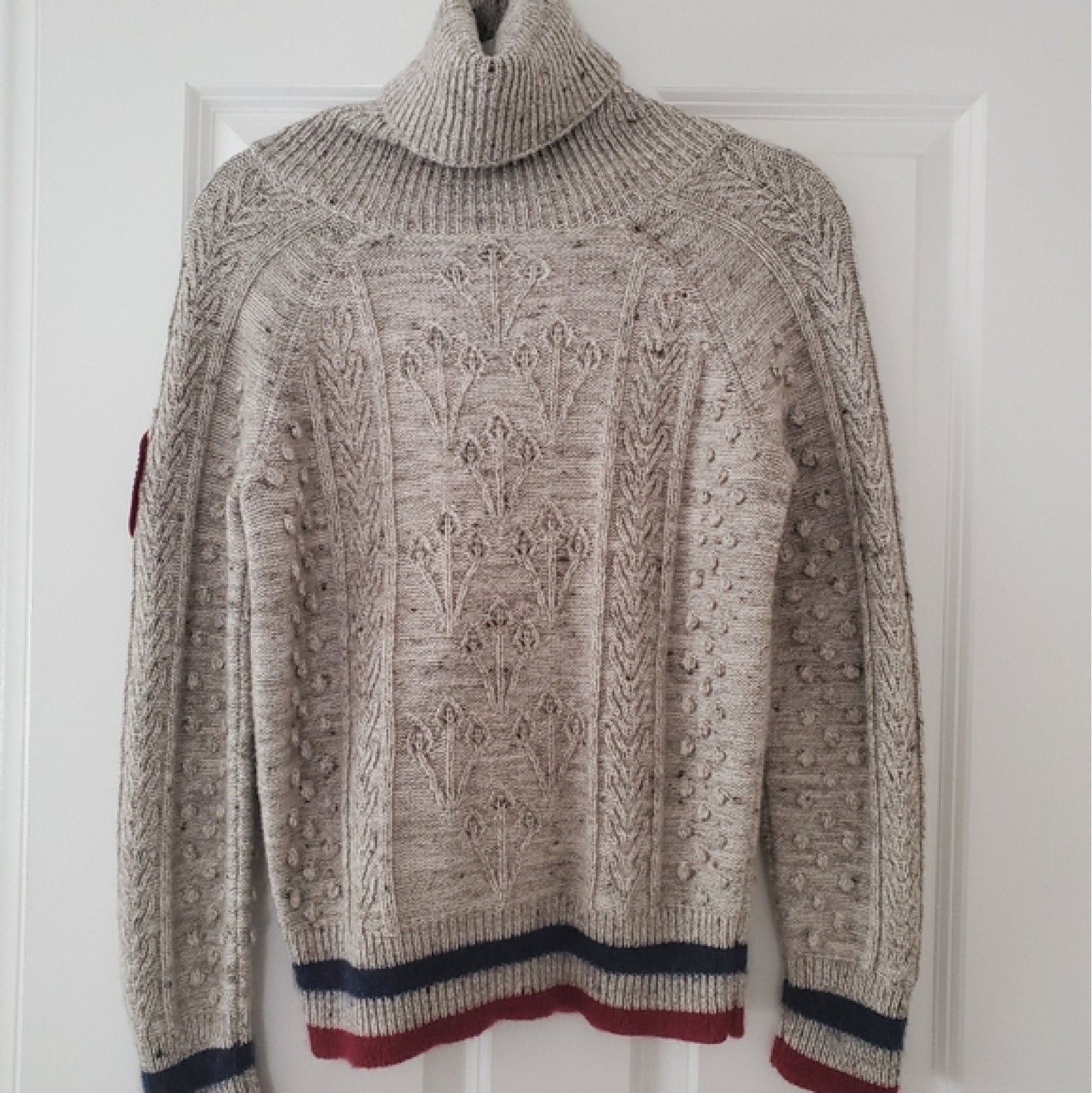 CHANEL- Vintage Cashmere Turtleneck