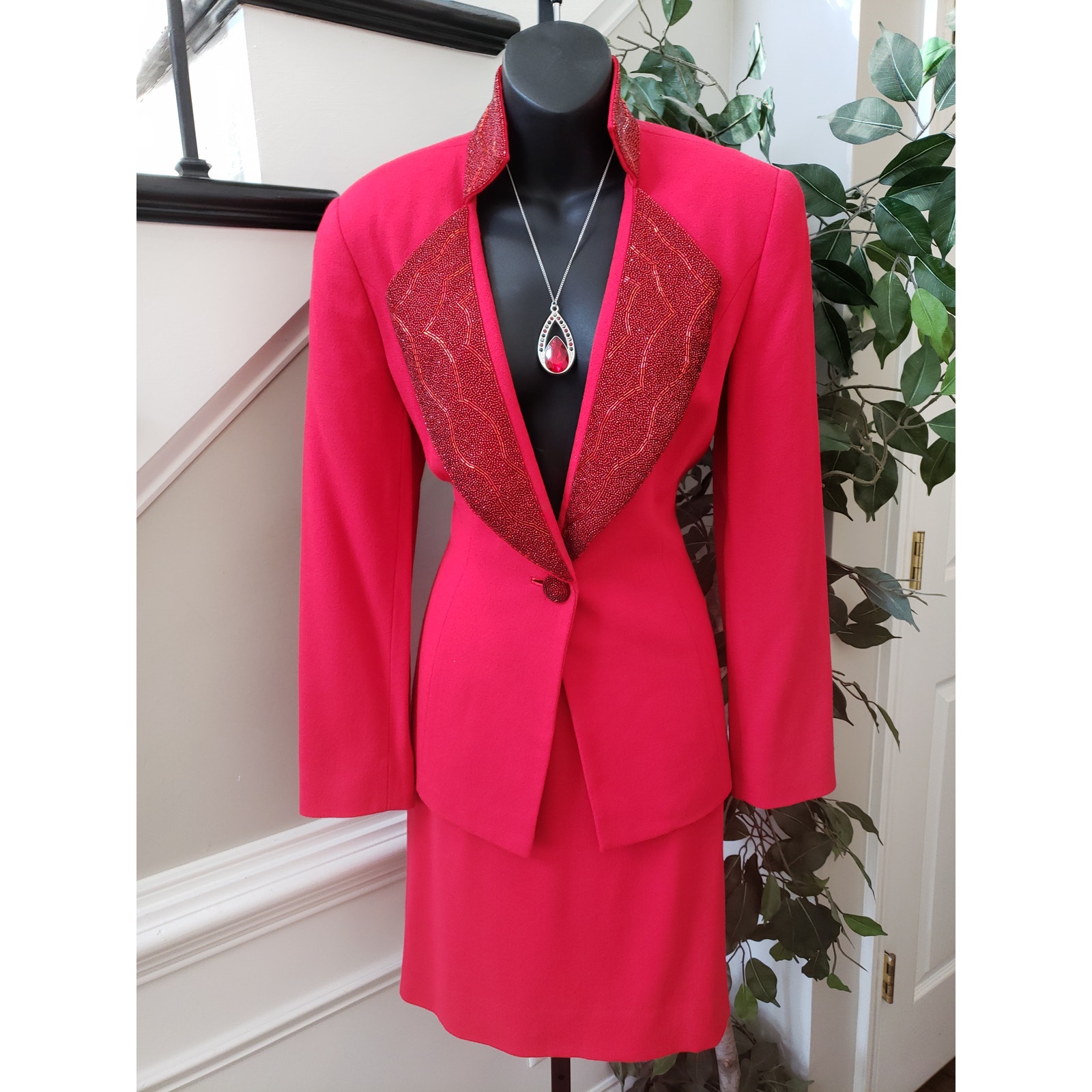 Vintage Bicci Florine Wachter Skirt Suit Set 8 Red Sngle Breasted Beaded Lapel