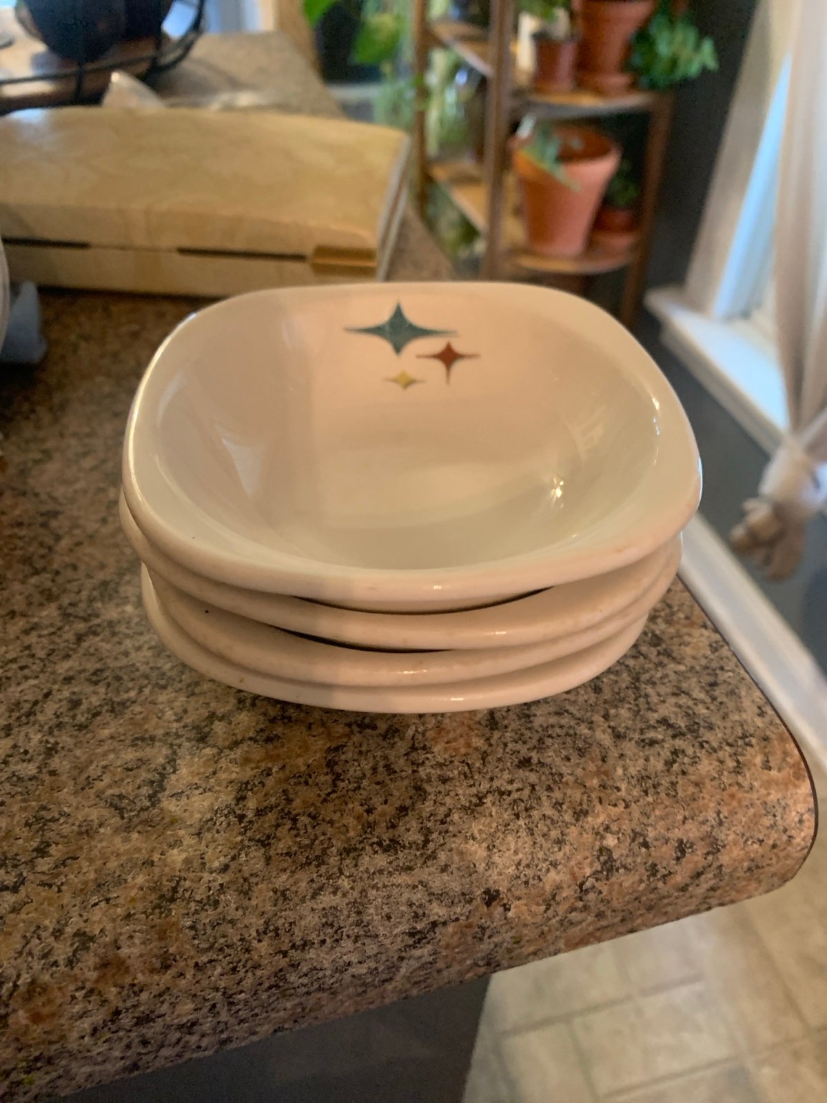 Vintage atomic fruit bowls trends Syracuse set of 4