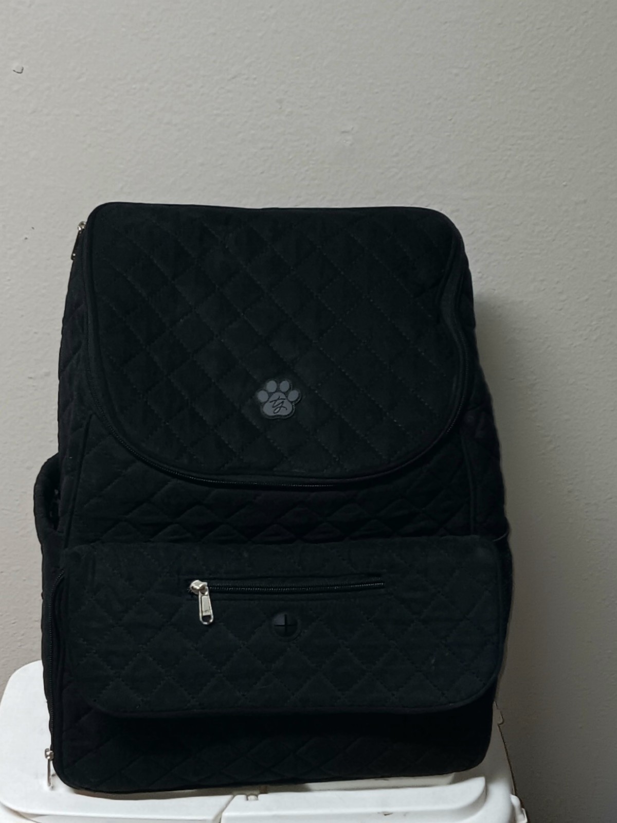 Trisha Yearwood Pet Collection Travel Backpack Storage Containers Black No Bowls
