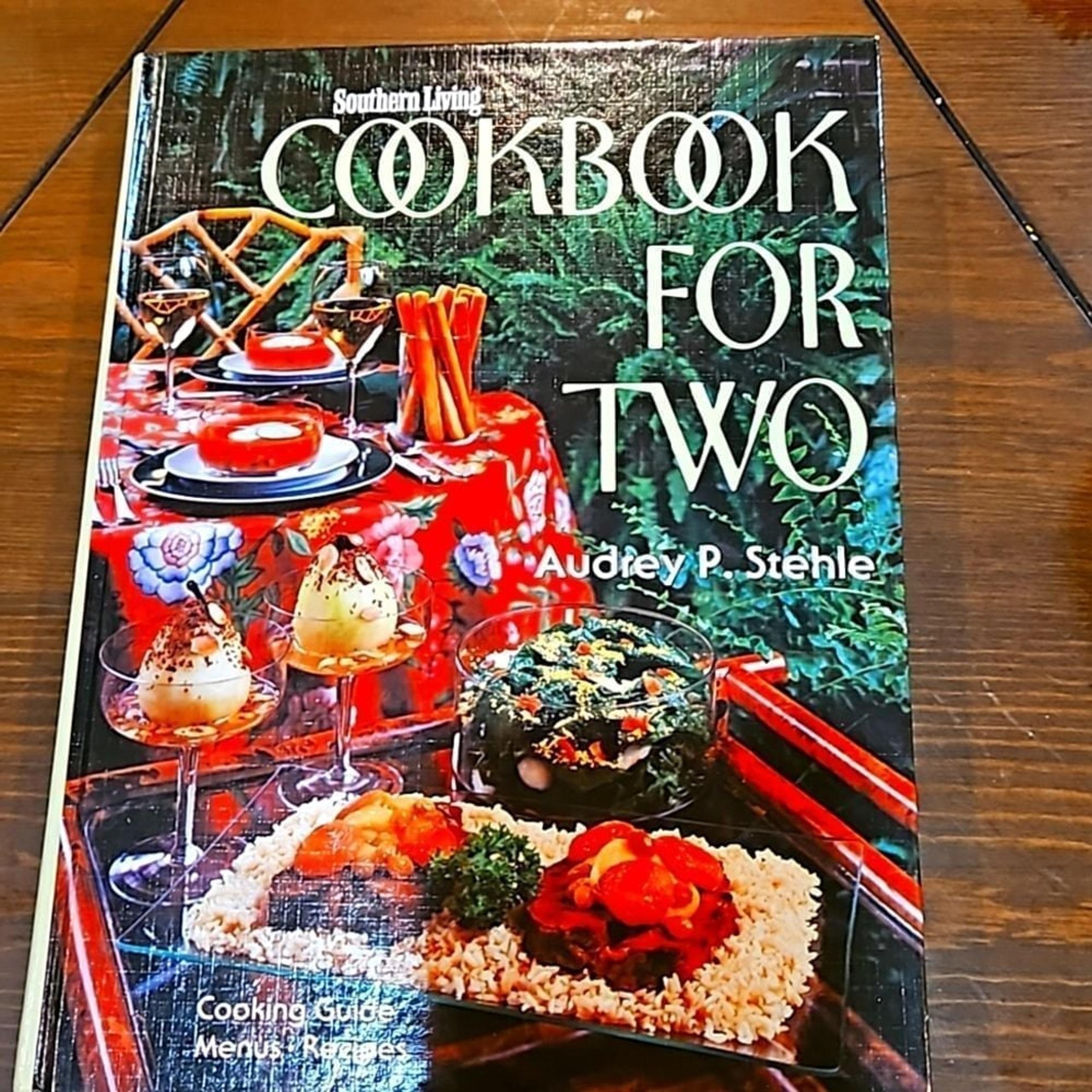 SOUTHERN LIVING COOKBOOK FOR TWO 1981 NEW NEVER USED HARDBACK Vintage