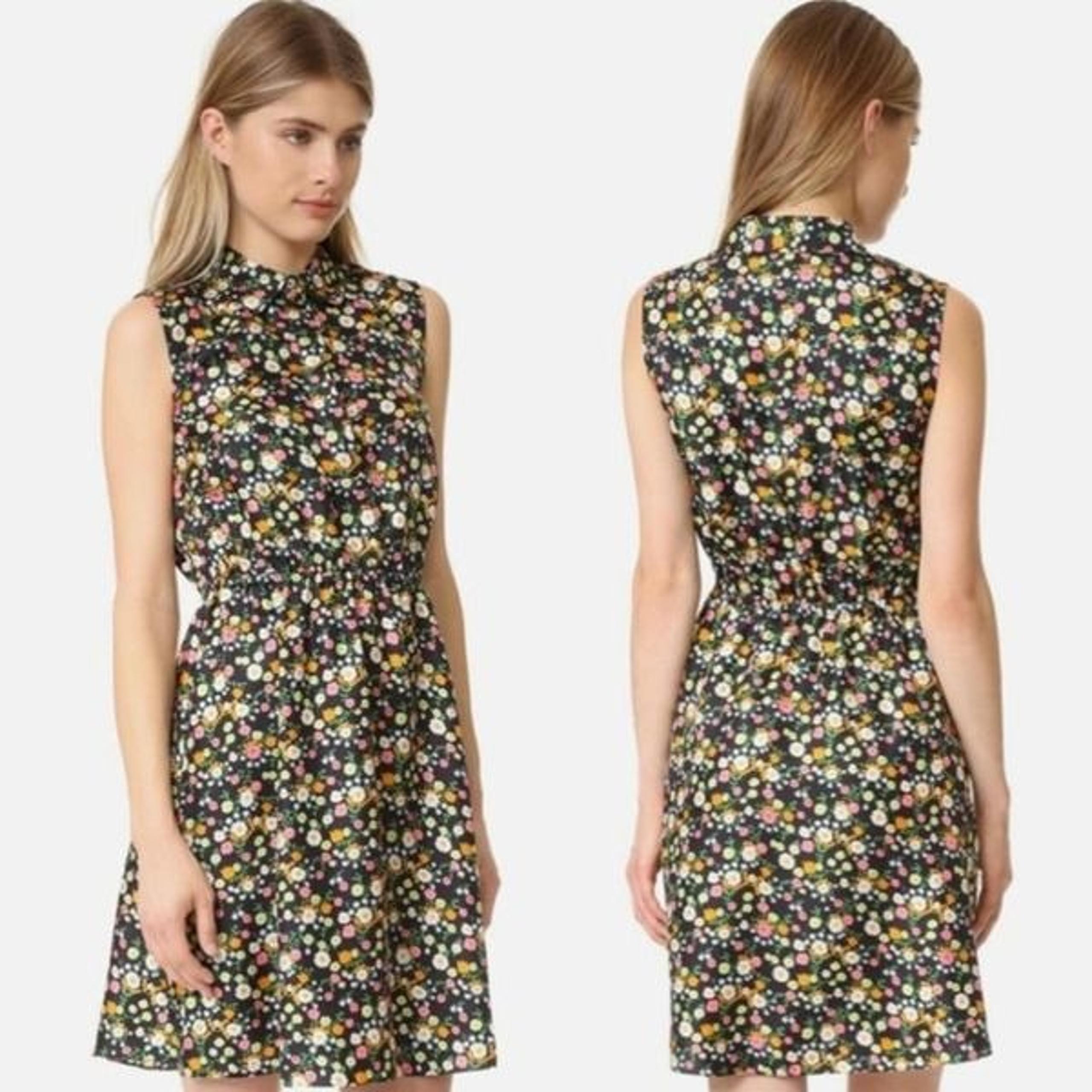 Tory Burch Womens Ryder 100% Silk Floral Print Black, Size 10 NWT $350