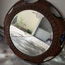 Wall mirror