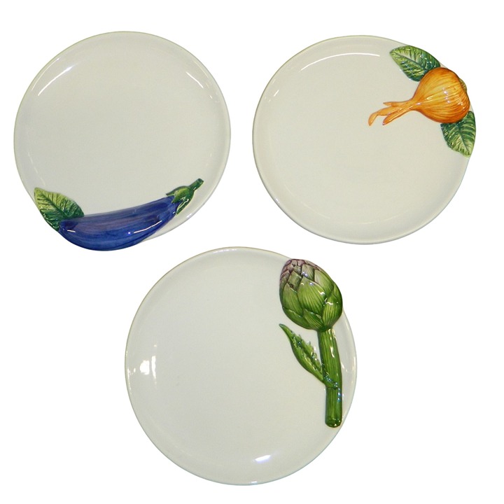 Treviso Italy Raised Edge Vegetable Veggie Plates Artichoke Eggplant Onion 9.5