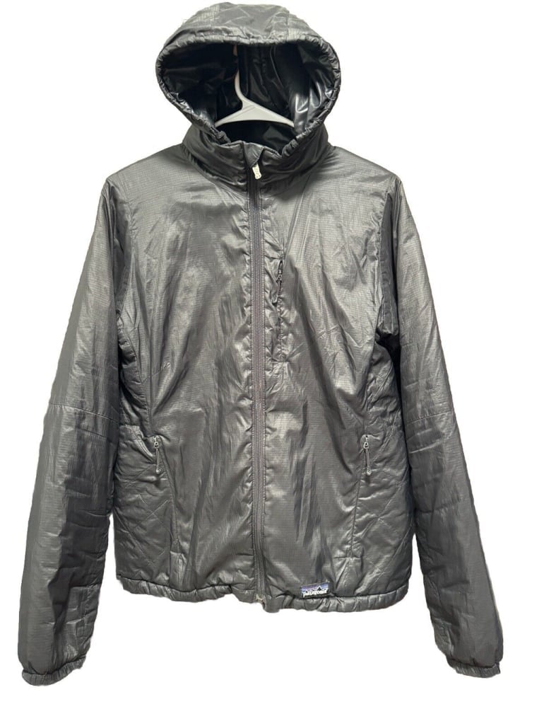 Patagonia Common Threads Recycling Program Women’s Medium Black Hooded Jacket