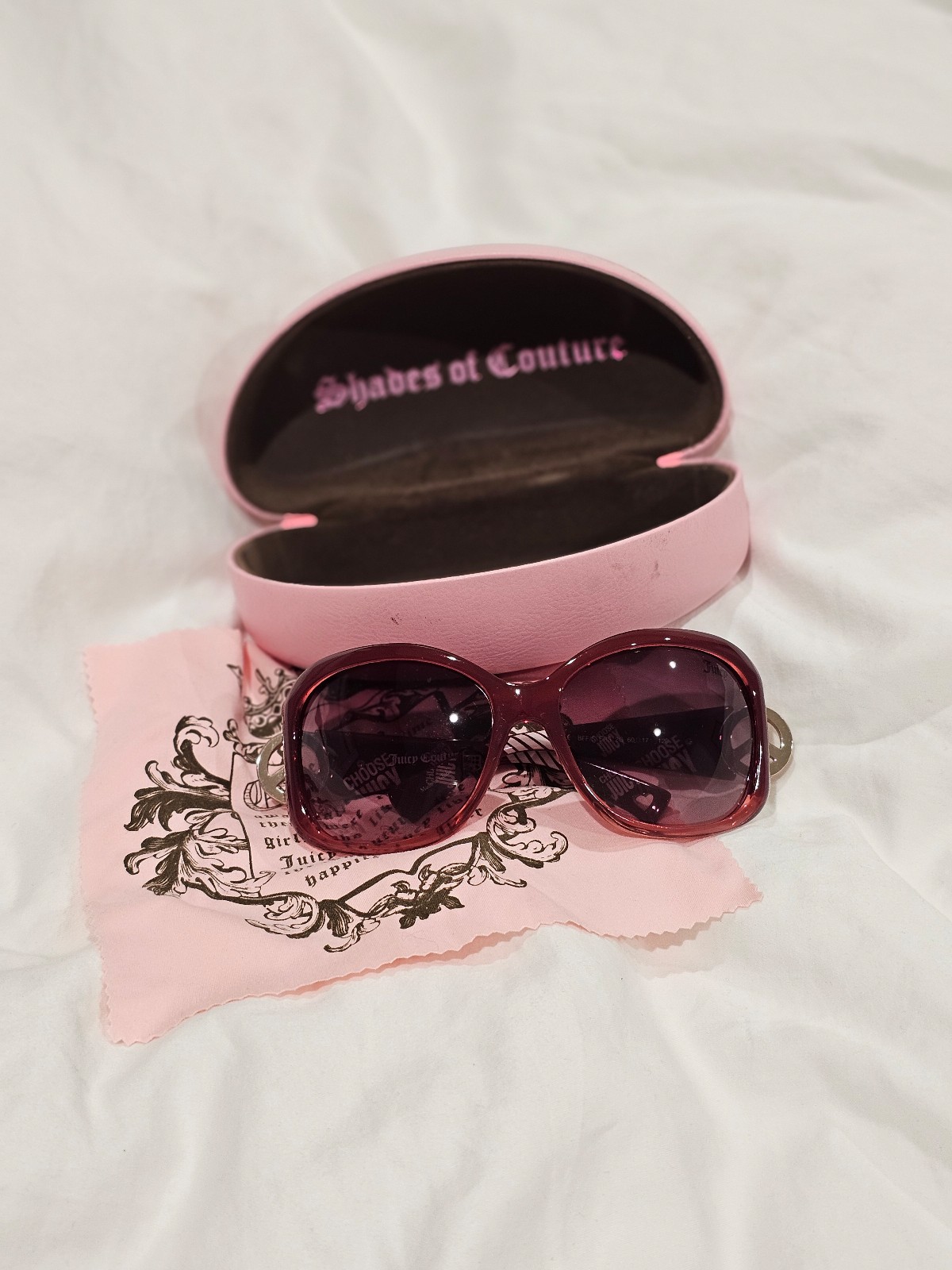 AUTHENTIC Y2K vintage Juicy couture sunglasses