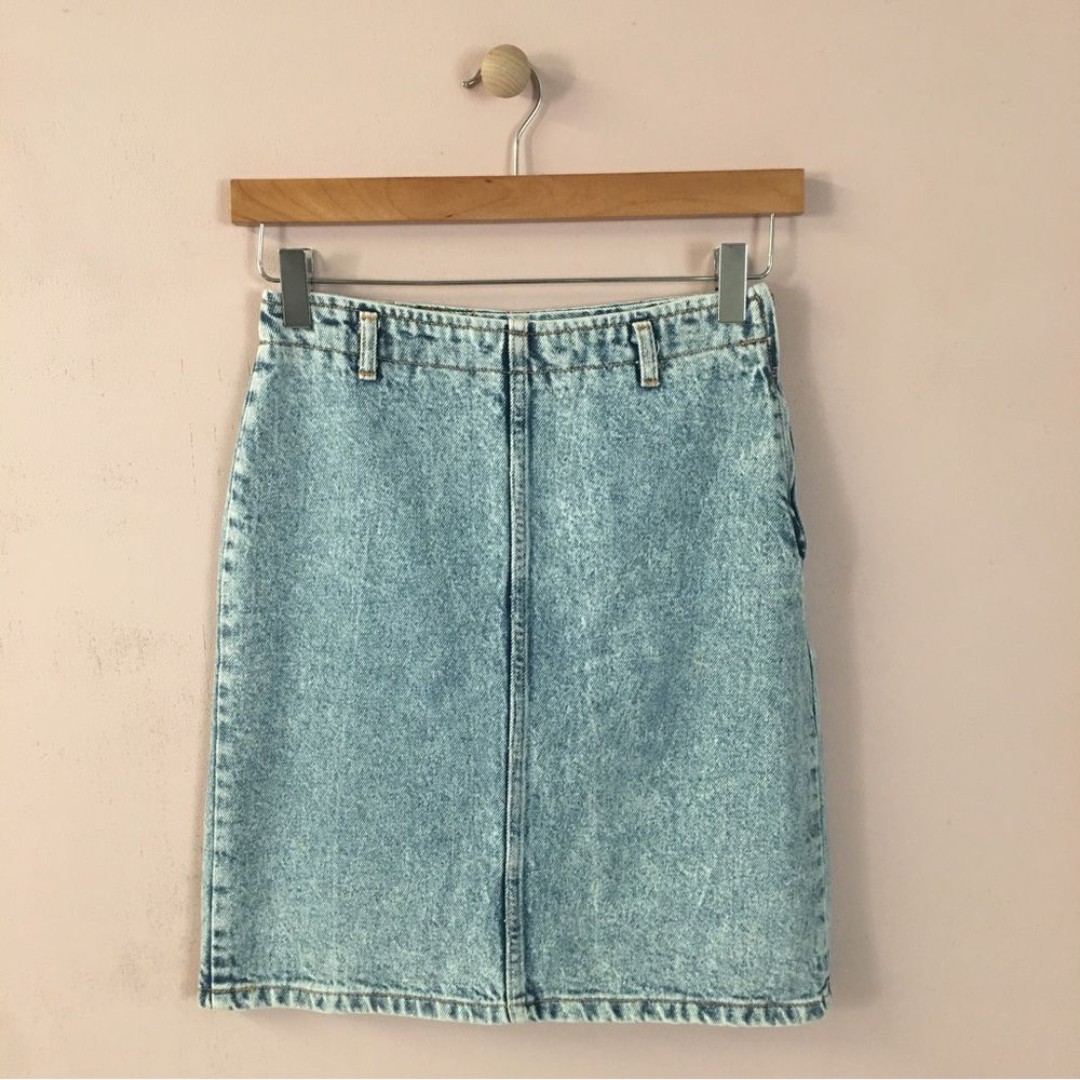 Vintage No Excuses Light Blue Acid Wash Denim Mini Skirt Size 3 GUC