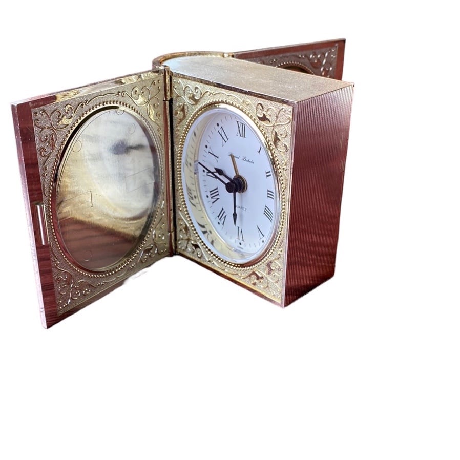 Vintage David Dakota Photo Frames and Clock in Shape of a Book