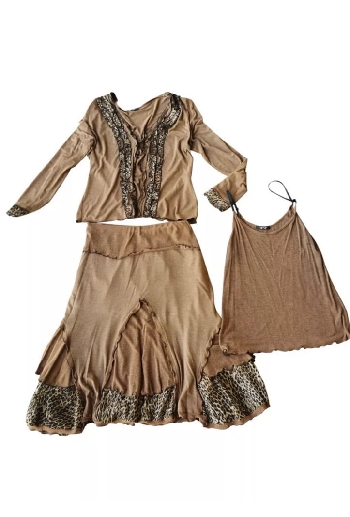 Set skirt and 2 tops