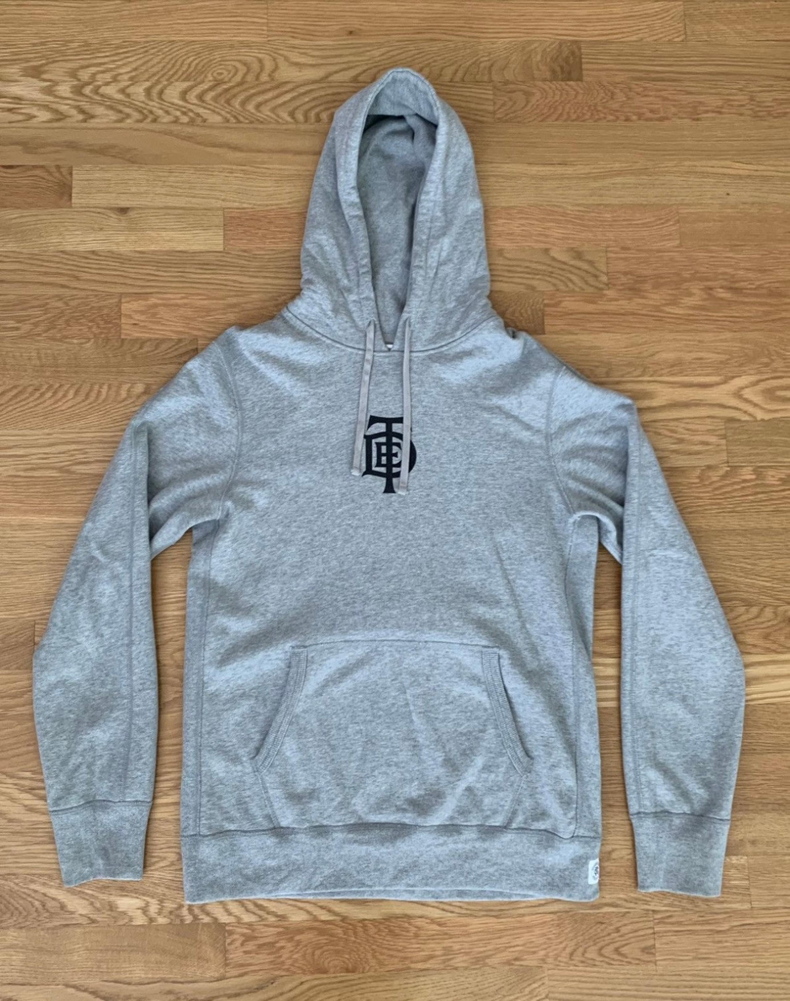 Mens size large Kendrick Lamar TDE Hoodie grey tee merch tour sweatshirt hoody