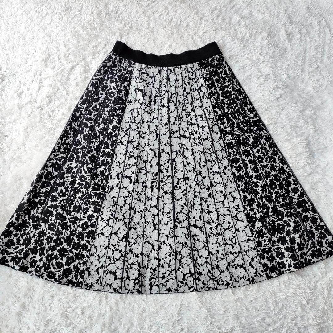 Unused EPOCA Summer Knit Long Skirt with Tag, Size 40 (Large), Black