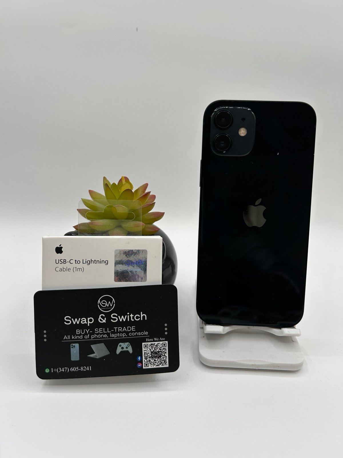 Apple iPhone 12 64gb factory unlocked