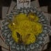 Yellow glitter roses qith 18 singles around