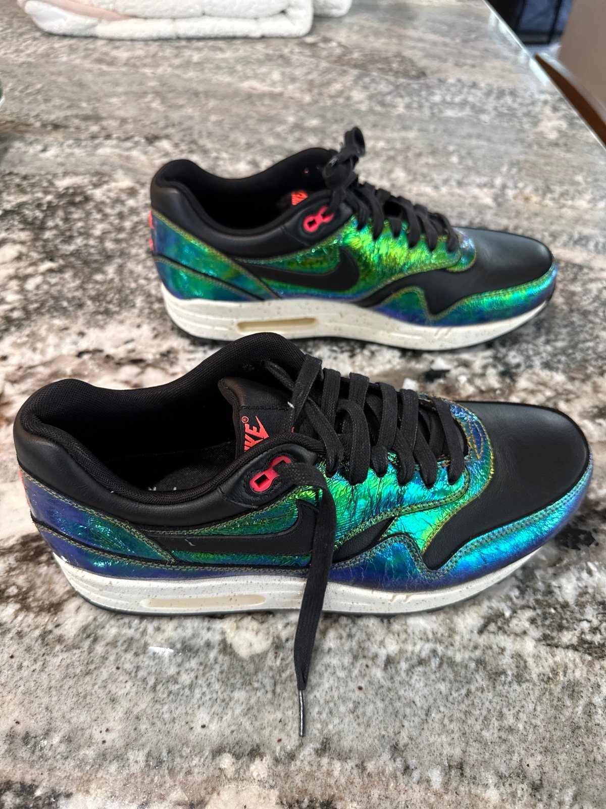 Nike Air Max 1 Sup Qs NWOB Men’s 9.5