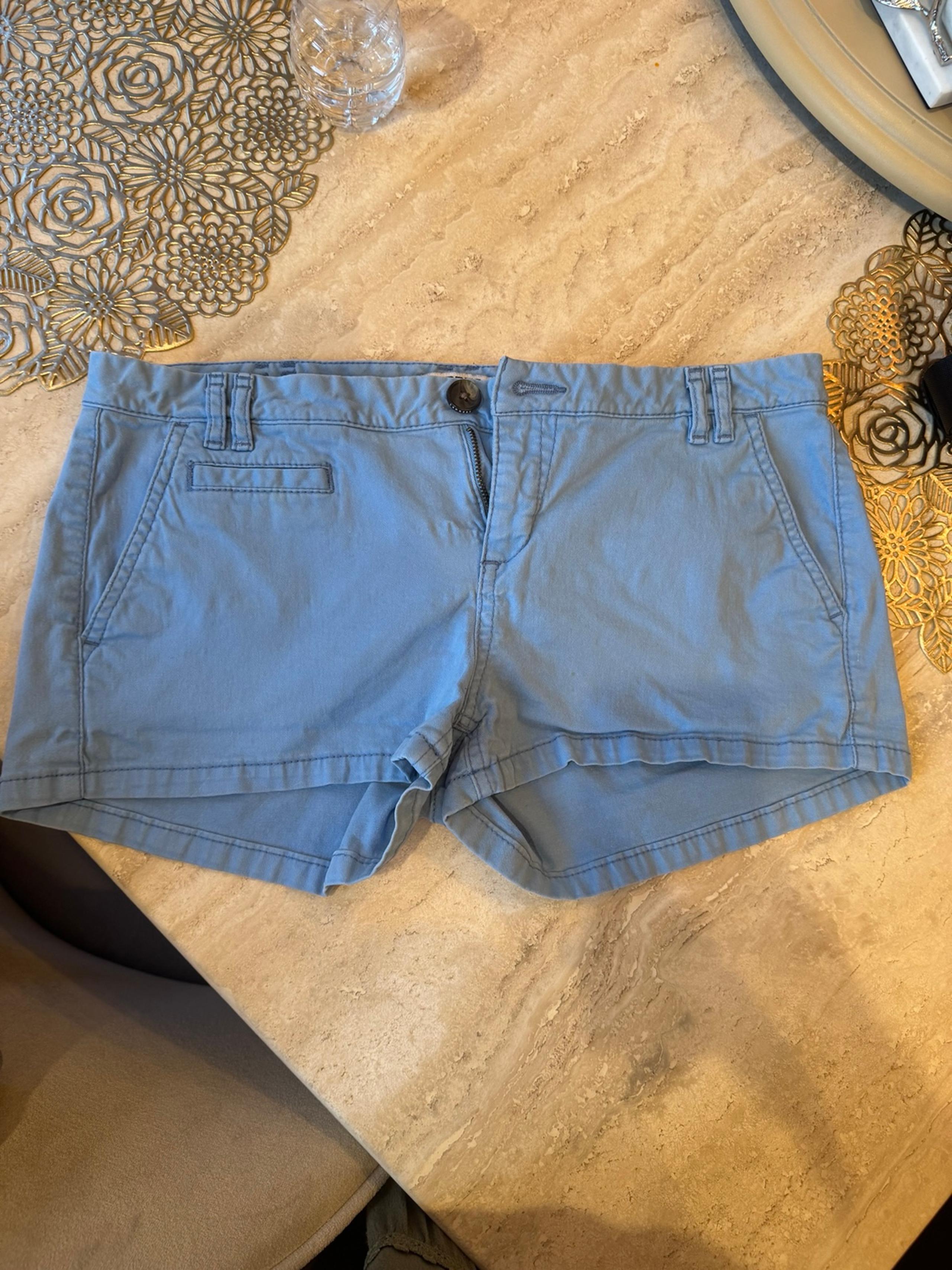 Size 6 Express Shorts great condition  light blue