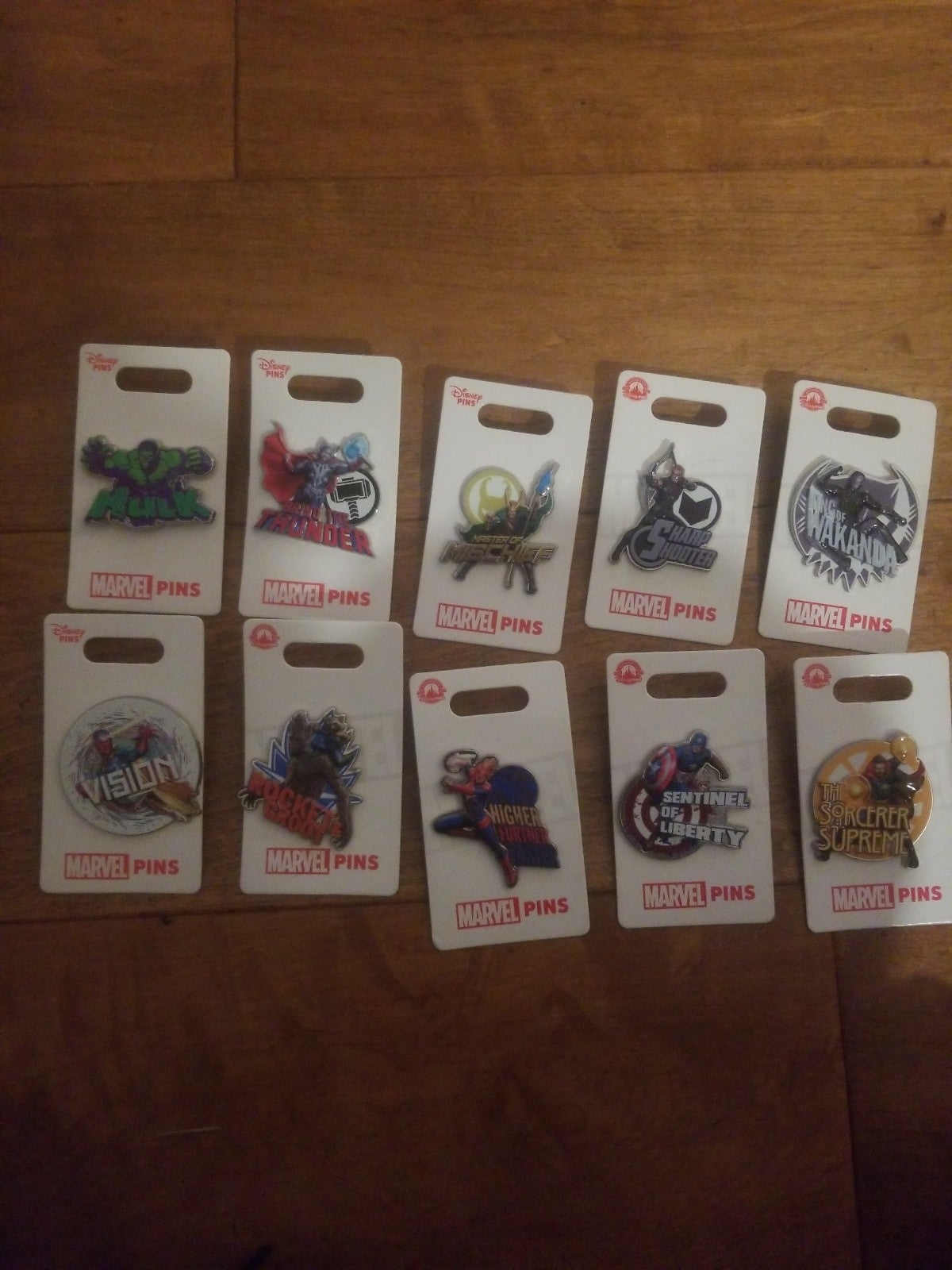 Disney Parks Marvel Studios Pin Marvel Comics collection 10 pins