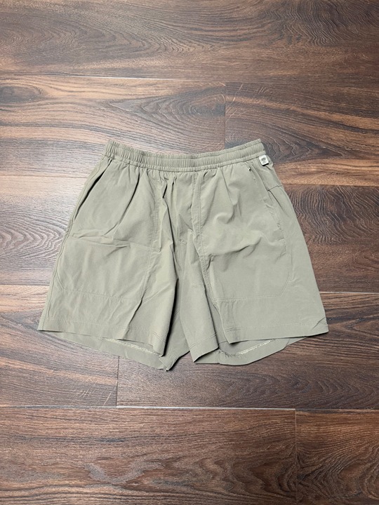 Lululemon Men's Brown Textured Shorts Size Medium 5 Inch