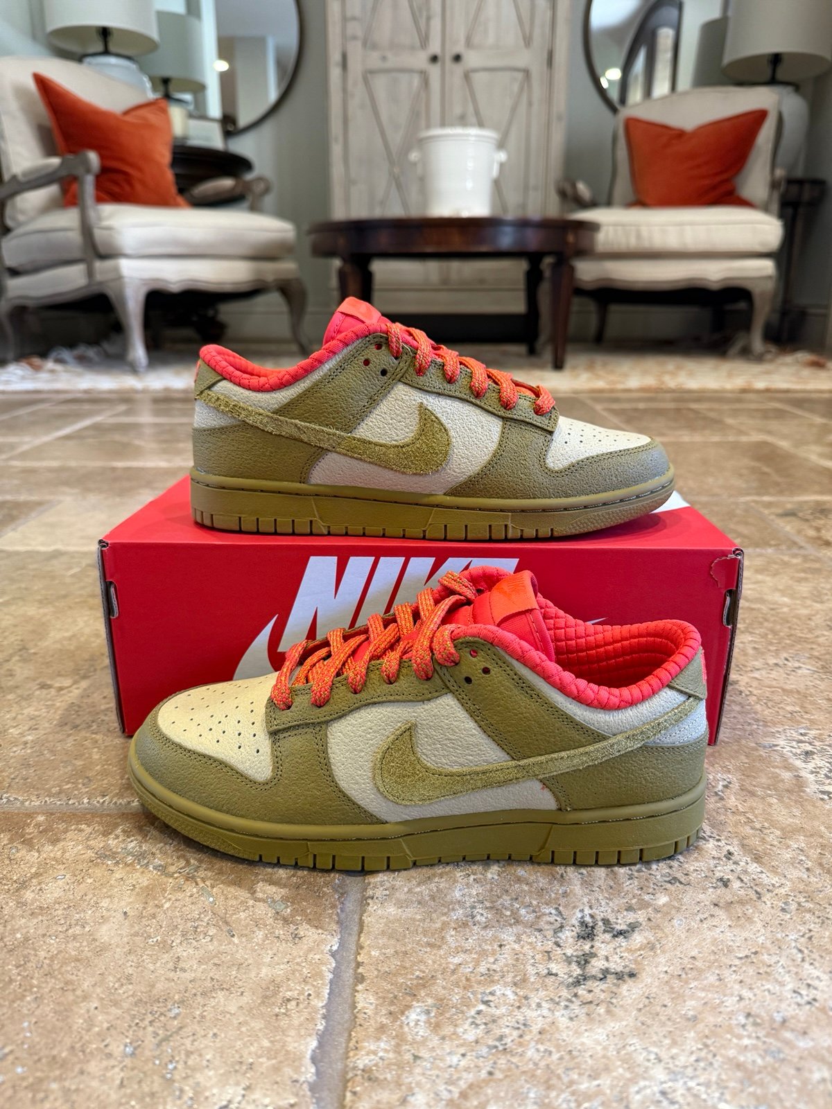 Nike Dunk Low Bronzine Sesame Picante Red Women’s Size 8.5 / 7Y FQ8897-252 NEW