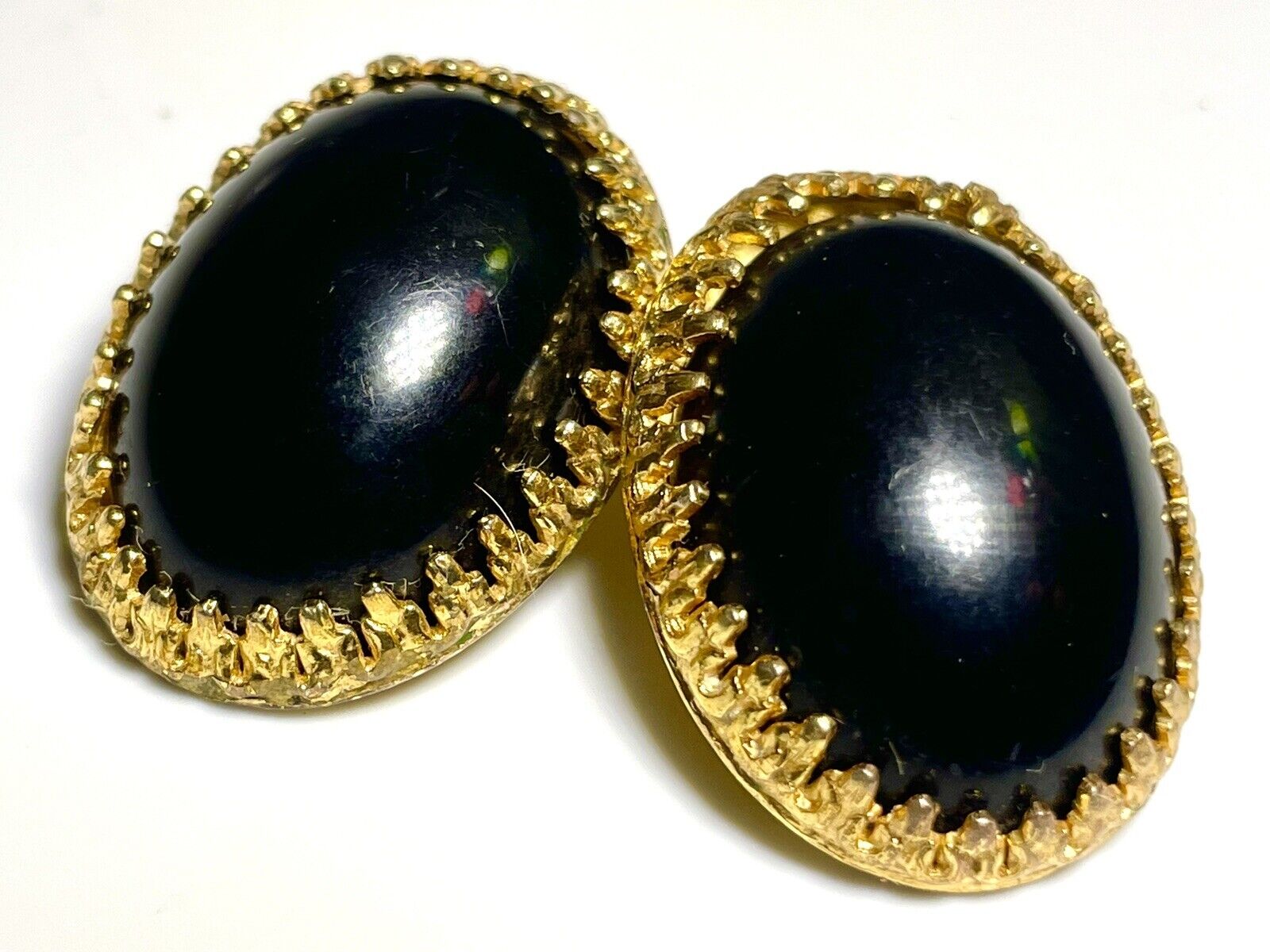 Amazing Vintage Black & Gold toned ZOE COSTE Designer Made in France Signed Clip