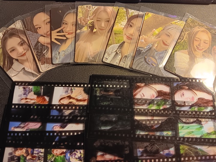 Dreamcatcher Apocalypse From Us OT7 Full Regular Album Photocard Set Plus Strips