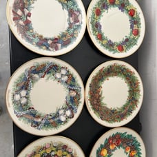 Lenox Colonial Christmas Wreath Plates - Limited Edition 13 Plates