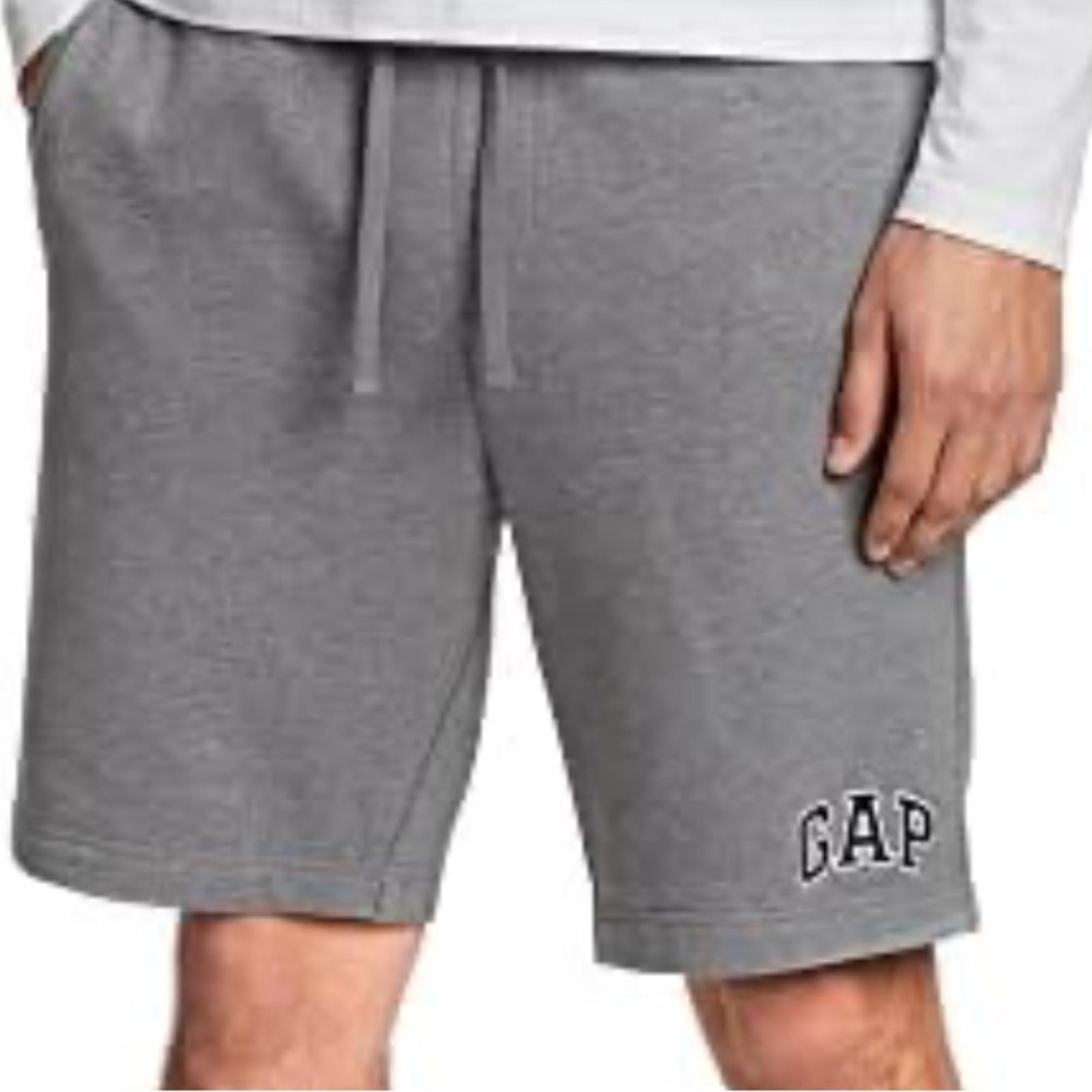 GAP Arch Logo Shorts Heather Grey Men’s Athletic Casual Comfy Shorts