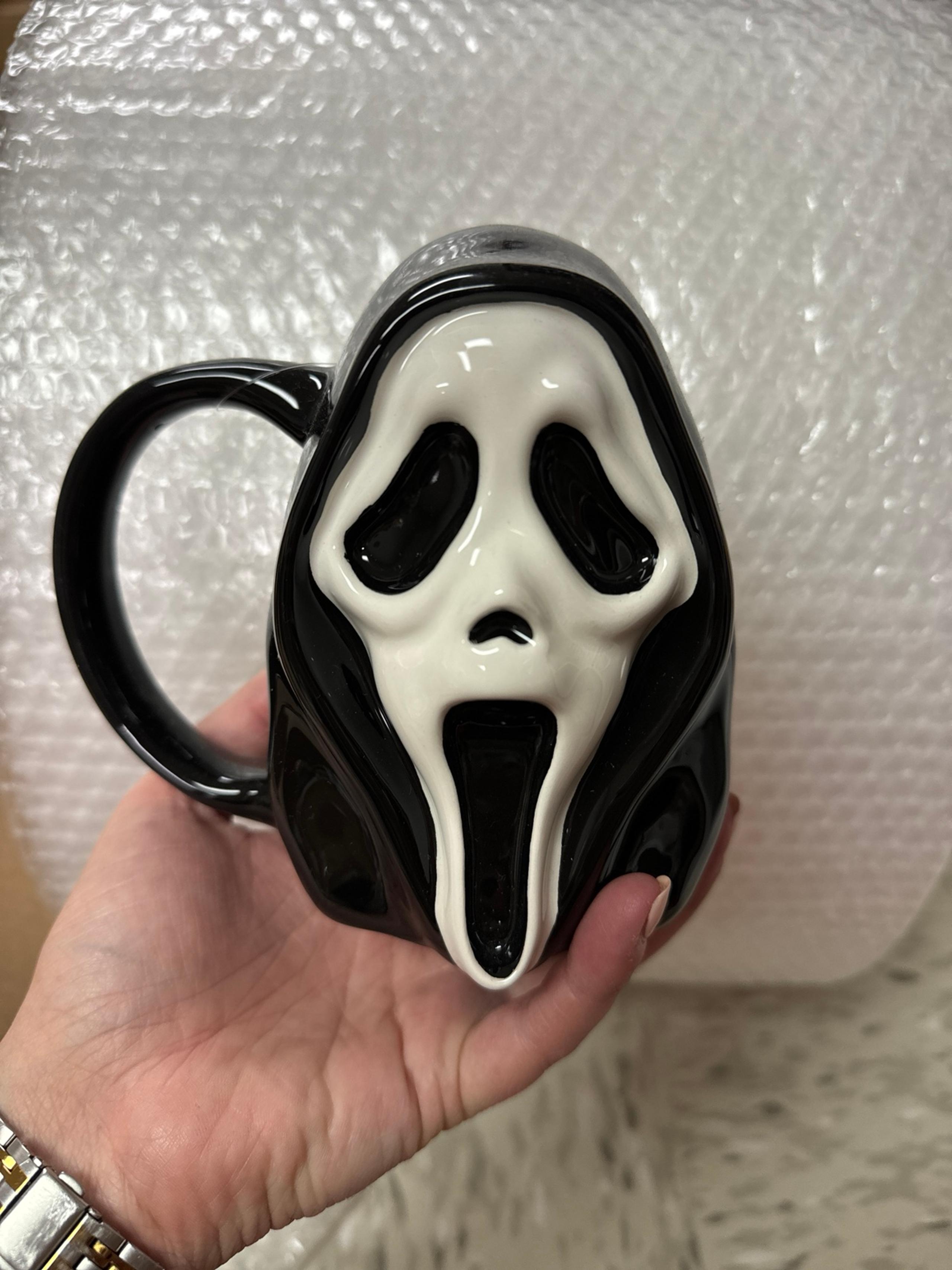 Scream Ghost Face Mug