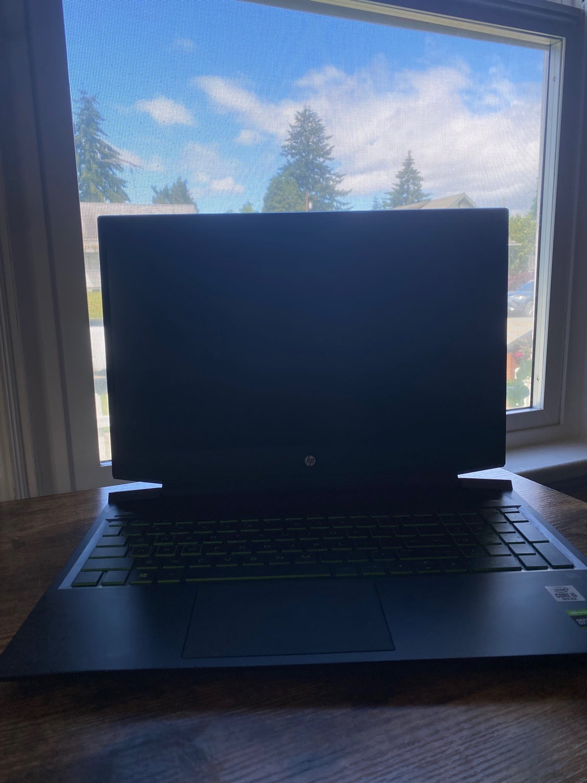 HP pavilion gaming laptop W/ speakers and cooling pad