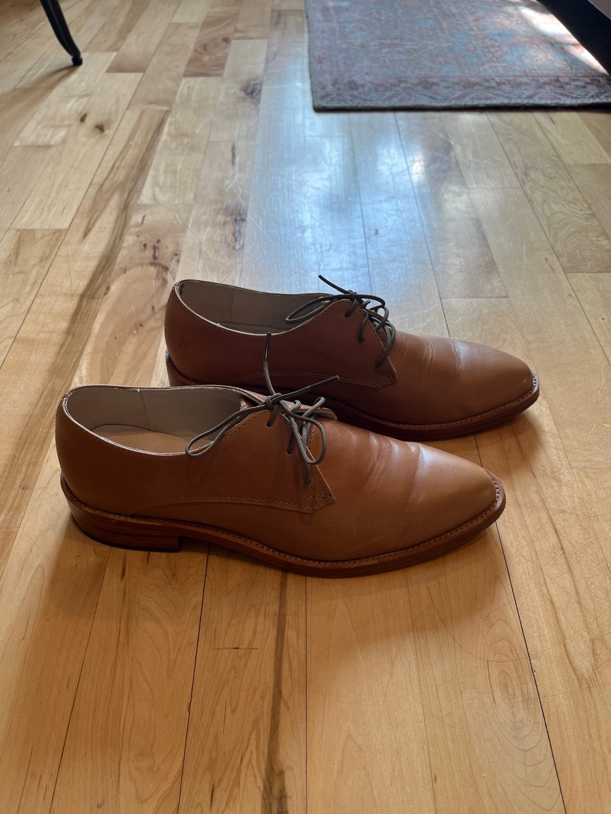 Nisolo women’s Oxford