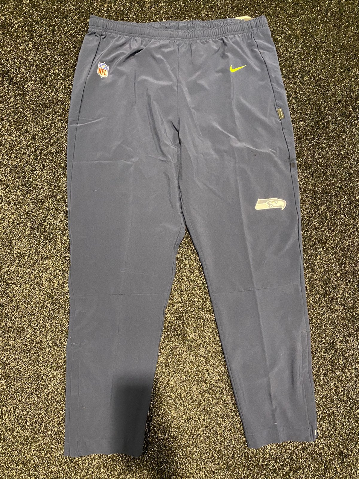 Nike Dri-Fit Seattle Seahawks Pants