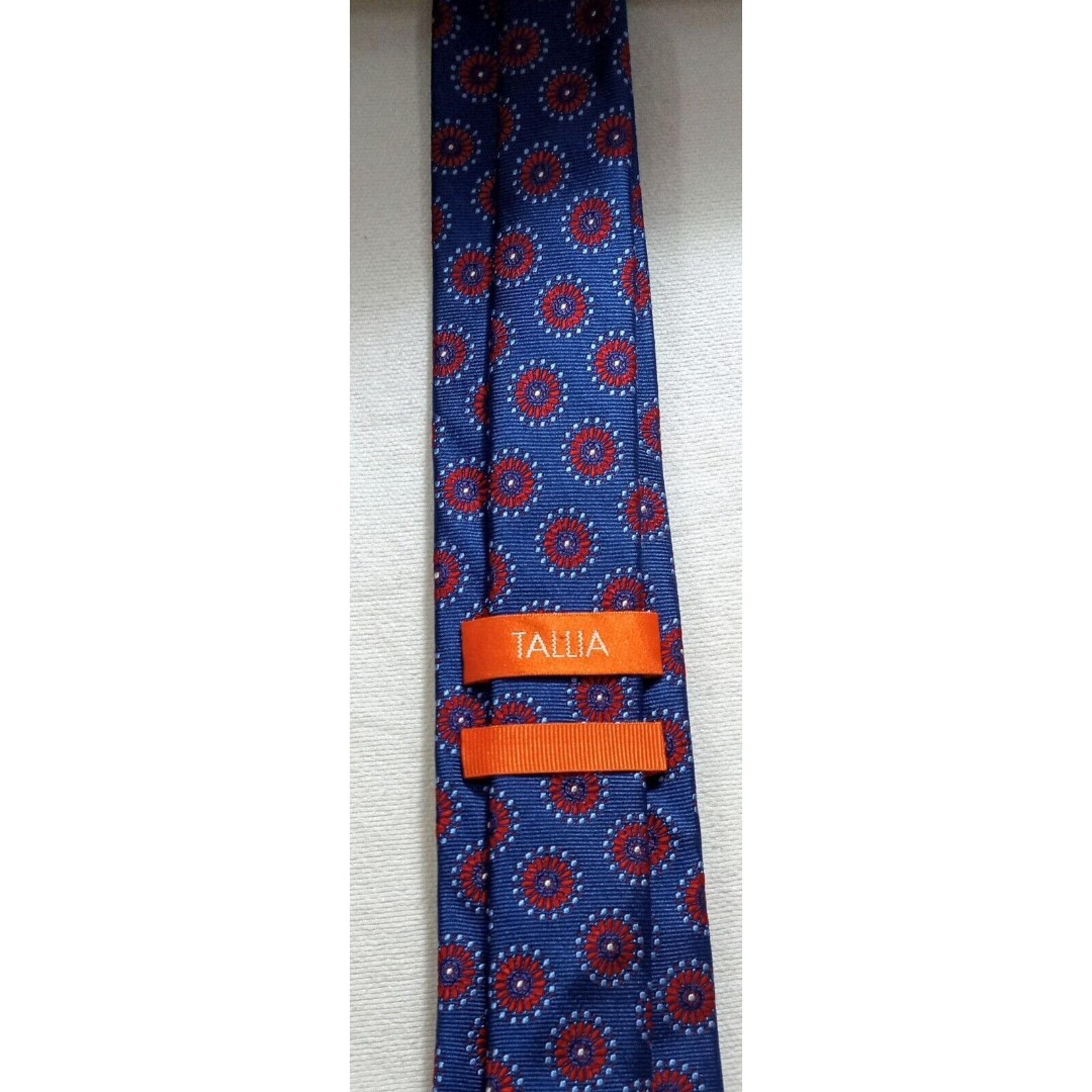 Tallia Stunning Blue W/Red Geometric Circles 100% Silk Men’s Neck Tie LNC Nice!