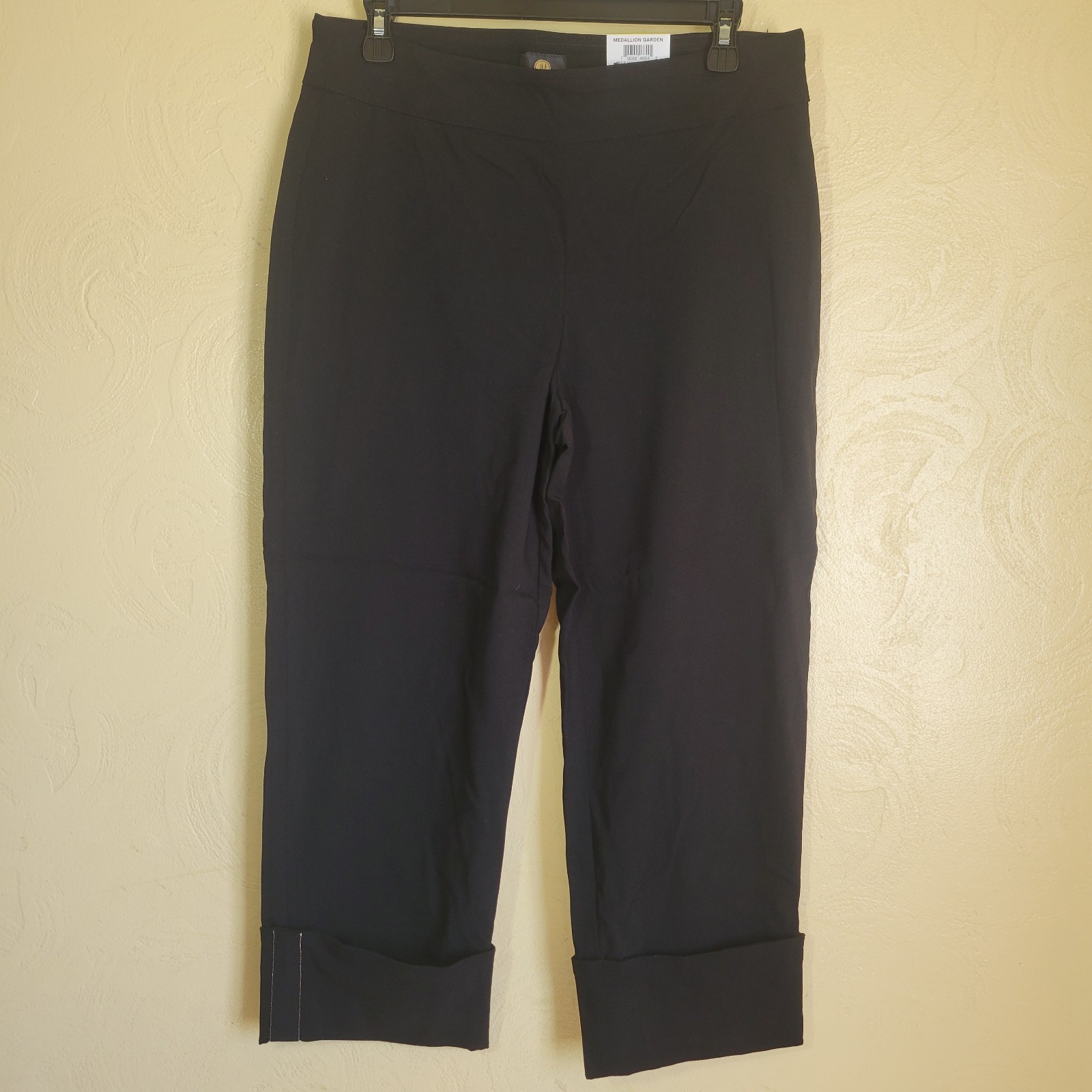 JM Collection Capris